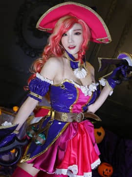 Aza miyuko (Updated 2020-07-20)_054_Bewitching_Miss_Fortune_1