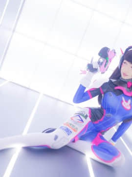 Coser QingQing (青青子w) [bcy.net 3768] (2017-02-04)_[守望先锋]{D.Va}[20161230][BCY 115-970811] 010