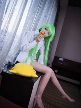 Coser QingQing (青青子w) [bcy.net 3768] (2017-02-04)_[Code Geass 反叛的鲁路修]{C.C.}[20131113][BCY 115-21357] 005