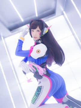 Coser QingQing (青青子w) [bcy.net 3768] (2017-02-04)_[守望先锋]{D.Va}[20161230][BCY 115-970811] 001