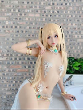 [Cosplay] Kuuko - Marie Rose Martini Bikini_KuukoW - Selfie Marie Rose 1