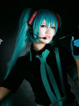 Coser SesshuAsuak (半半子) [BCY@33957] (2017-04-29)_[VOCALOID]{初音}[20131121][BCY 6664-22309] 002