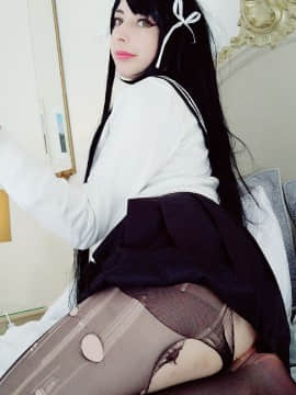 [Mikomi Hokina] Atago Schoolgirl (Azur Lane)_128_20190716_191841_EcXJ