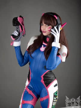 [Ryuu Lavitz] D.Va_01_46937014_10161225875815370_1338693640616148992_o