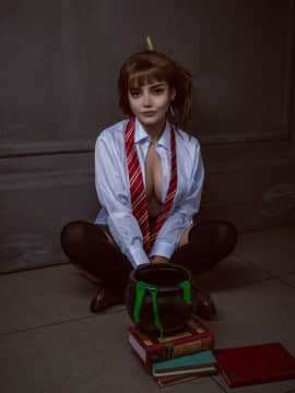 [Kalinka Fox] Hermione Granger_10_10