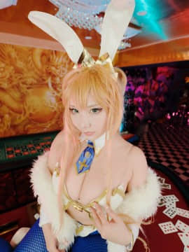 [Shooting Star's (SAKU)] Royal Bunny2_131_130