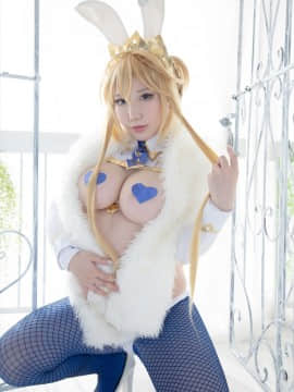 [Shooting Star's (SAKU)] Royal Bunny2_324_2_043