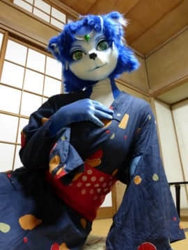 [Ayano Harumaki]  Krystal from Star Fox_0045_Ayano_Cools_Down_in_a_Yukata_Cosplay.Ayano.Yukata.03