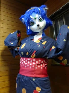 [Ayano Harumaki]  Krystal from Star Fox_0043_Ayano_Cools_Down_in_a_Yukata_Cosplay.Ayano.Yukata.01