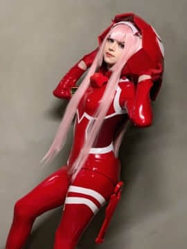 [C9 Sneaky] Zero Two_04_Zero_Two_4