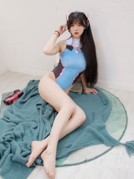 [桃香子]《守望先锋》(D.va Swimsuit)_04_1F38858C_36E5_4BB3_9B0C_206E1157FA44