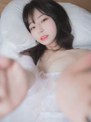 [PURE MEDIA] Vol.077 - Eun Bi_Eunbi_1st_093