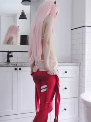 Norafawn - Zero Two_09_Norafawn_Zero_Two_9