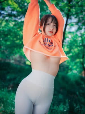 [DJAWA] Naughty Trekking – Ye-Eun (손예은)_YeEun_DJAWA “Naughty Trekking”_103