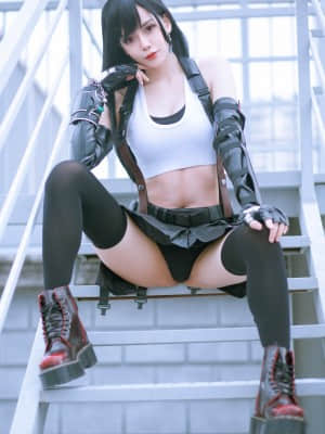 Byoru - Final Fantasy Tifa_05__CK_7945