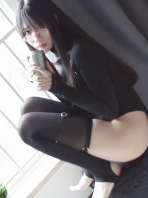 曉美媽 NO.008 秋 Black Stocking_(www.8kcosplay.com)2