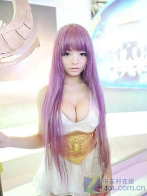 Athena sexy cosplay - Chinajoy event 2012 (Li-Ling Angel Baby)_059_ce0M2DSQPCl2M