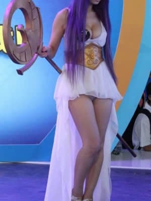 Athena sexy cosplay - Chinajoy event 2012 (Li-Ling Angel Baby)_011_391322_347374215341659_620346803_n