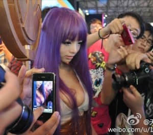 Athena sexy cosplay - Chinajoy event 2012 (Li-Ling Angel Baby)_096_3f1e66bfgw1dvc1v1plg4j