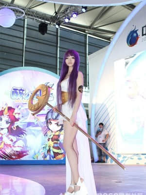 Athena sexy cosplay - Chinajoy event 2012 (Li-Ling Angel Baby)_084_422363_260845404032362_1227795502_n