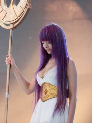 Athena sexy cosplay - Chinajoy event 2012 (Li-Ling Angel Baby)_044_01