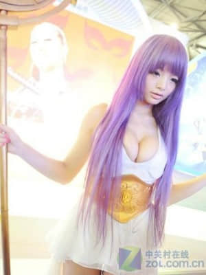 Athena sexy cosplay - Chinajoy event 2012 (Li-Ling Angel Baby)_058_ceKvco400j9us1