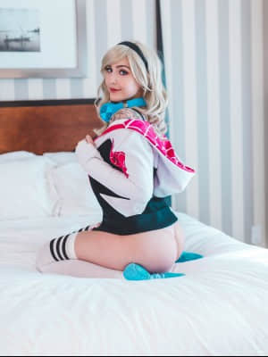 Luxlo - Spider Gwen_43_Luxlo_Spider_Gwen_43