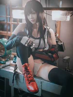 [DJAWA] Bambi - Tifa Lockhart