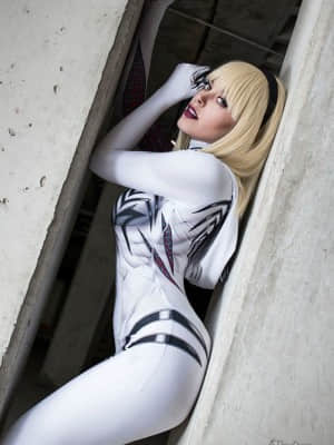 NadyaSonika - Spider Gwen