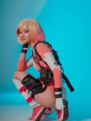 Donnaloli - Gwenpool_021_1_21_Se4bkEgZ