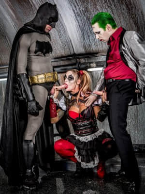 Suicide Squad XXX (Pictures)_sc5 (113)