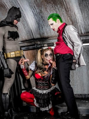 Suicide Squad XXX (Pictures)_sc5 (111)