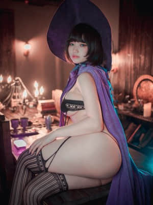 DJAWA Photo – Mimmi (밈미): “Witch’s Witchcraft”_DJAWA-Photo-Mimmi-Witchs-Witchcraft-077