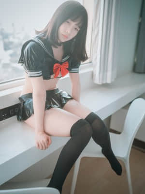 DJAWA Photo – Pia (피아): “Leather Black Schoolgirl”_DJAWA-Photo-Pia-Leather-Black-Schoolgirl-024