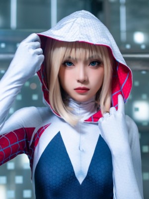 糕糕兽 - spider gwen_19：bd3adc19ly1goii5b6f74j2334227e83