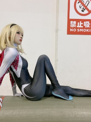 糕糕兽 - spider gwen_04：bd3adc19gy1gjcjz6fou8j22801o0x6r