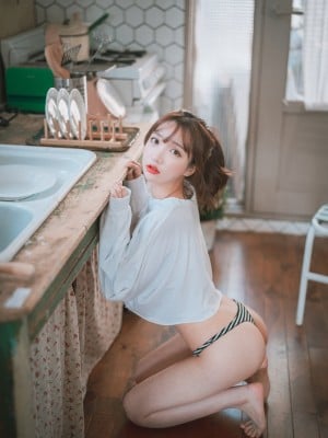 DJAWA Photo – Son Ye-Eun (손예은): “Holidays in Eden”_DJAWA-Photo-Son-Ye-Eun-Holidays-in-Eden-029