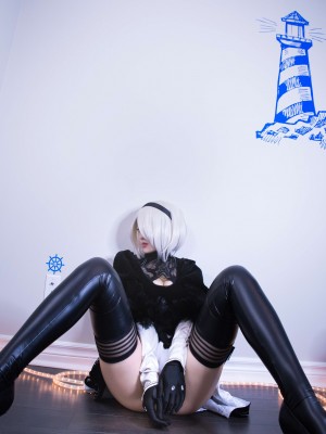 2B by MisswarmJ_www.8kcosplay.comMWJ00124