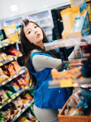 [Loozy] Son Ye-Eun - Convenience Store Part Timer_13