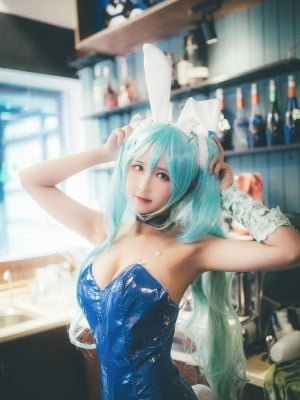 三度_69 NO.67 琴女兔女郎 LOL Sona Buvelle Bunny Girl_06_www.8kcosplay.com6