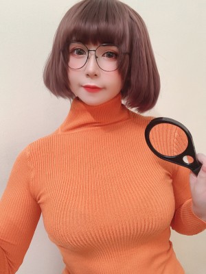 UyUy - Velma_19