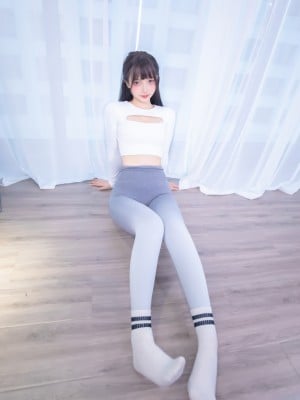 神楽坂真冬 - NO.90 瑜伽少女_hj8.top(062)