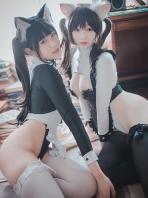 DJAWA Photo - Bambi (밤비) & Sonson (손손) - Maid Mansion W_DJAWA-Photo-Bambi-and-Sonson-Maid-Mansion-W-MrCong.com-072