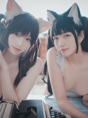 DJAWA Photo - Bambi (밤비) & Sonson (손손) - Maid Mansion W_DJAWA-Photo-Bambi-and-Sonson-Maid-Mansion-W-MrCong.com-130