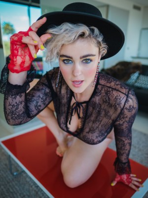 STEFANIA FERRARIO_stefania-madonna-hat-3-S2GmJfzy