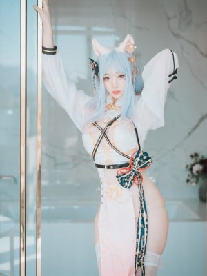 DJAWA- Bambi (밤비) - Le Chat Porte un Qípáo_DJAWA-Photo-Bambi-Le-Chat-Porte-un-Qipao-MrCong.com-011