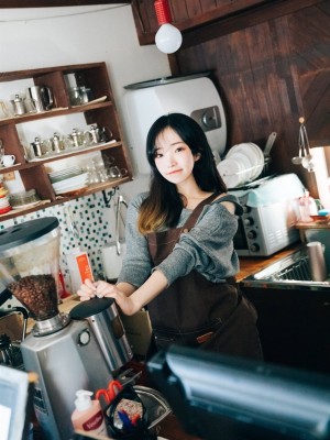 [Loozy] Bambi (밤비) - Cafe Alba_Loozy-Bambi-Cafe-Alba-MrCong.com-023