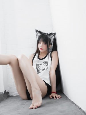 桜桃喵 Vol.126 狼崽崽_Coser-Cherry-neko-Vol.126-002