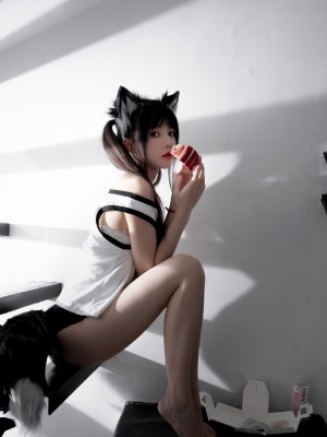 桜桃喵 Vol.126 狼崽崽_Coser-Cherry-neko-Vol.126-032