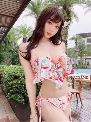 HaneAme - Original Flower Swimsuit_timelinecleaner-selfie_09